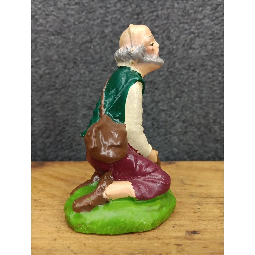 Vintage Shepherd Hand Painted Chalkware Nativity Figurine Italy replacement - Picture 2 of 7
